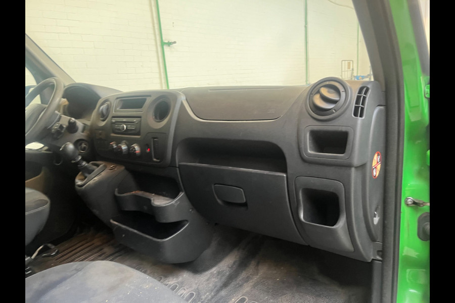 Renault Master T35 2.3 dCi `131PK euro6 L2H2 Airco, Cruise Control, Navigatie, Trekhaak, Imperiaal