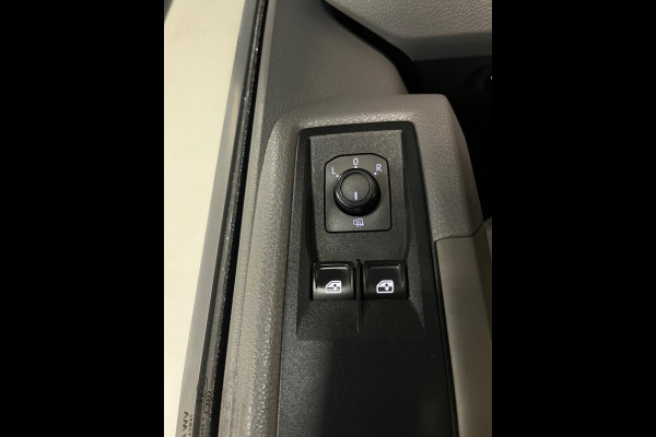 Volkswagen Crafter Automaat DSG 35 2.0 TDI 177pk euro6 L3H3 Highline, 2xMassage stoel, Airco, Navigatie, Trekhaak, RIJKLAARPRIJS!
