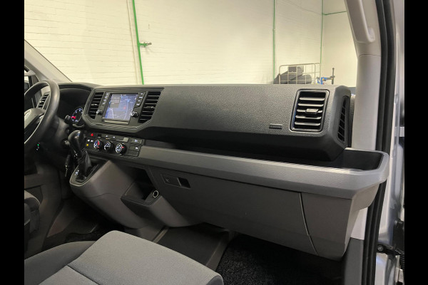 Volkswagen Crafter Automaat DSG 35 2.0 TDI 177pk euro6 L3H3 Highline, 2xMassage stoel, Airco, Navigatie, Trekhaak, RIJKLAARPRIJS!