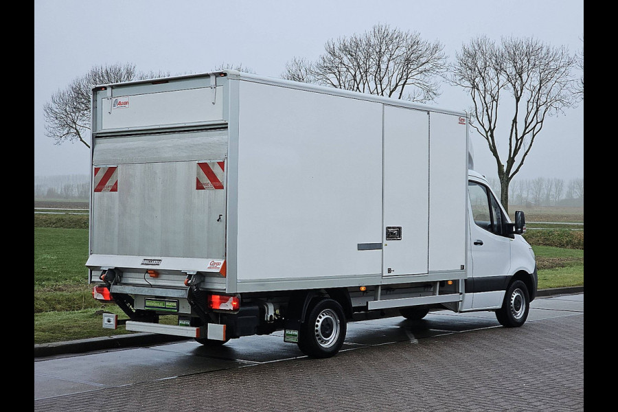Mercedes-Benz Sprinter 315 1.9 CDI L2H2 Bakwagen Laadklep Zijdeur Spoiler Euro6 150pk Mbux + Carplay!