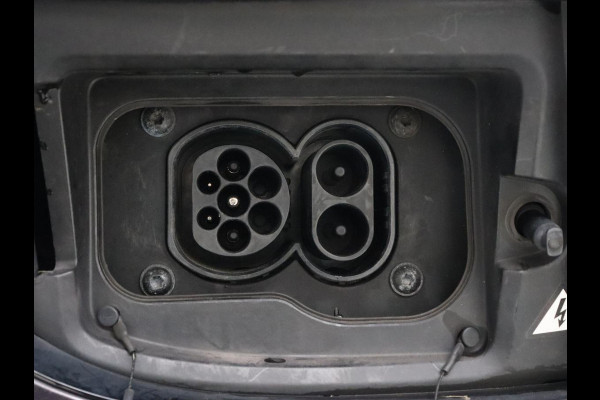 Aiways U5 63 kWh Premium | Panoramadak | Leder | Stoelverwarming | Adaptive cruise | Carplay | 360 camera | Full LED | Keyless