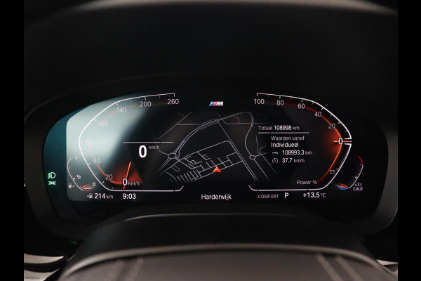 BMW 5 Serie 520i M Sport | Leder | Stoelverwarming | Carplay | 19'' | Sportstoelen | Live Cockpit | Navigatie | Parkeerhulp | Adaptief LED | Memory | Keyless start