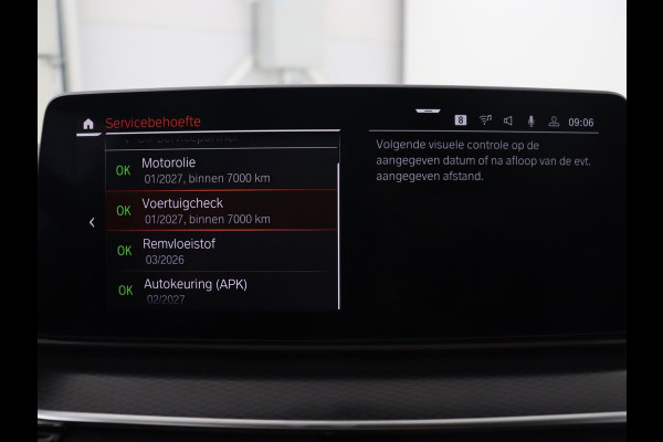 BMW 5 Serie 520i M Sport | Leder | Stoelverwarming | Carplay | 19'' | Sportstoelen | Live Cockpit | Navigatie | Parkeerhulp | Adaptief LED | Memory | Keyless start