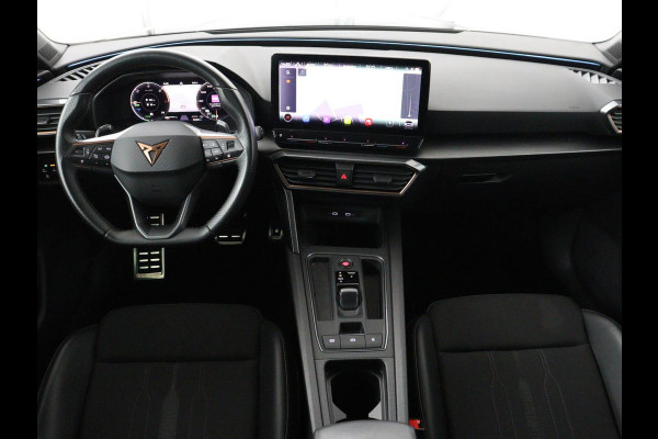 CUPRA Leon 1.4 eHybrid | Stoelverwarming | Adaptive cruise | Navigatie | Carplay | Sportstoelen | Stuurverwarming | Parkeerhulp | Full LED | Keyless | Half leder | PHEV | Plug In