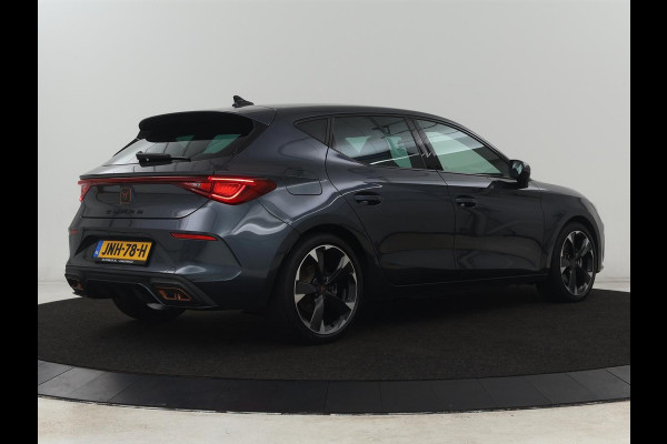 CUPRA Leon 1.4 eHybrid | Stoelverwarming | Adaptive cruise | Navigatie | Carplay | Sportstoelen | Stuurverwarming | Parkeerhulp | Full LED | Keyless | Half leder | PHEV | Plug In