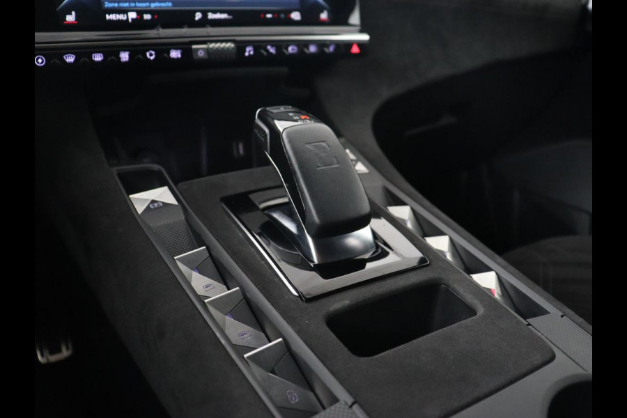 DS 7 Crossback E-Tense Performance Line 225 | Stoelverwarming | Adaptive cruise | Alcantara | Keyless | Full LED | Carplay | Navigatie | Memory | Digital Cockpit | Dodehoek detectie | DAB | Getint glas | PHEV | Plug In
