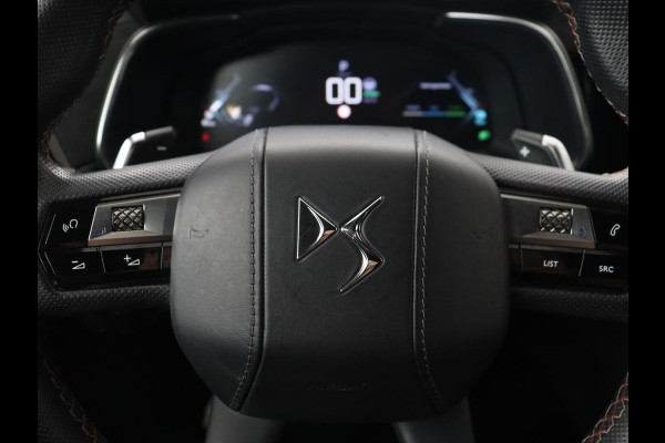 DS 7 Crossback E-Tense Performance Line 225 | Stoelverwarming | Adaptive cruise | Alcantara | Keyless | Full LED | Carplay | Navigatie | Memory | Digital Cockpit | Dodehoek detectie | DAB | Getint glas | PHEV | Plug In