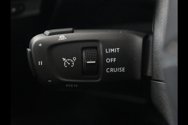 DS 7 Crossback E-Tense Performance Line 225 | Stoelverwarming | Adaptive cruise | Alcantara | Keyless | Full LED | Carplay | Navigatie | Memory | Digital Cockpit | Dodehoek detectie | DAB | Getint glas | PHEV | Plug In