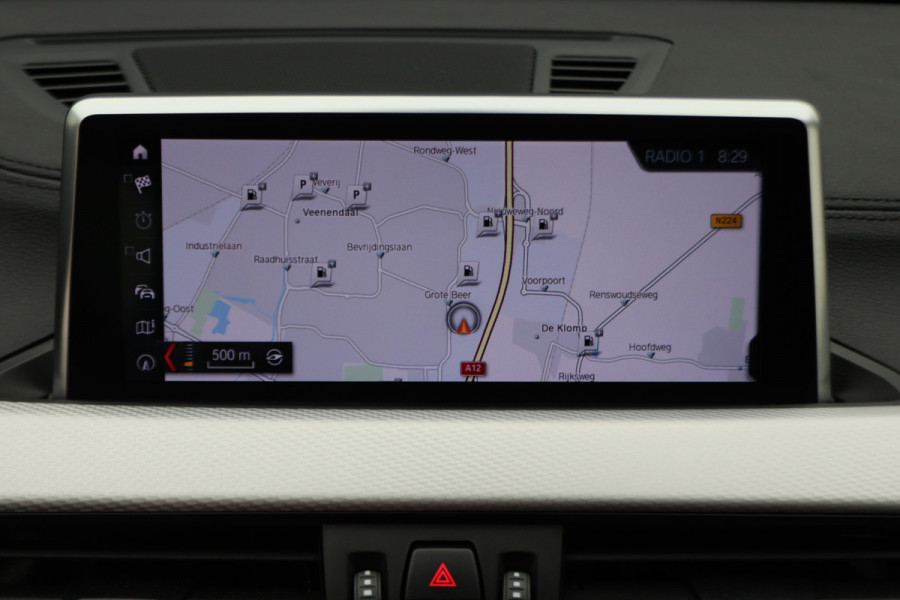 BMW X1 sDrive18i High Executive M Sport Leer, ACC, Camera, Trekhaak, Navigatie, PDC, 18"