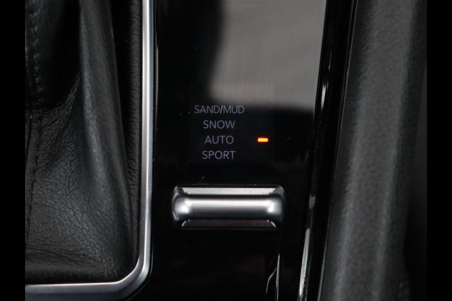 Jeep Compass 4xe 240 Plug-in Hybrid 80th Anniversary | 360 Camera | Adaptive cruise | Full LED | Carplay | Keyless | Half leder | Navigatie | Park Assist | Climate control | PHEV