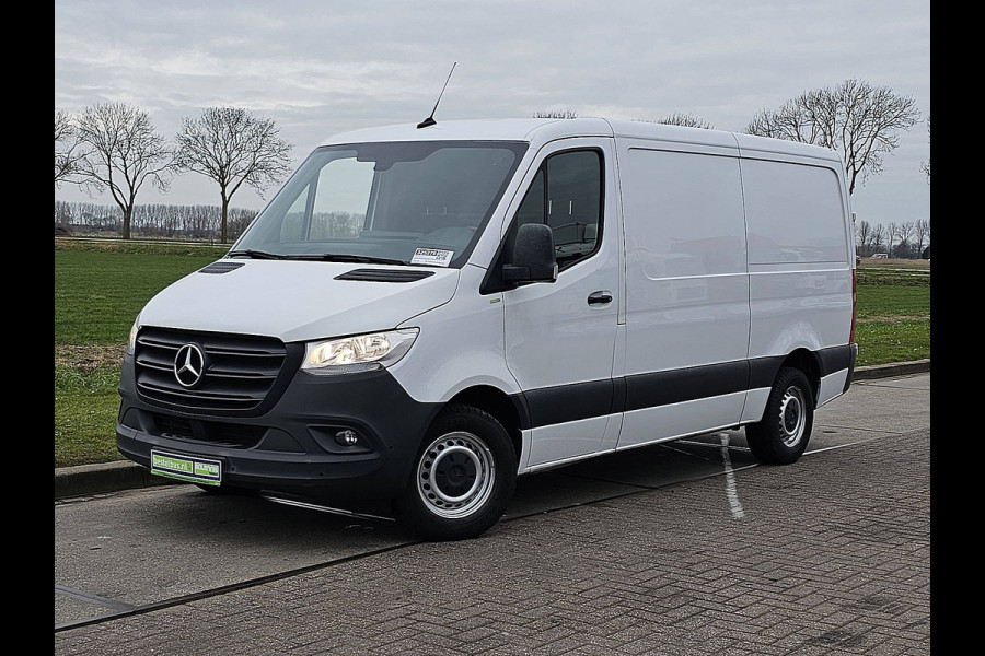 Mercedes-Benz Sprinter 317 1.9 CDI L2H1 Navi Automaat Mbux Camera Adaptieve Cruise Airco PDC Euro6 170 PK!