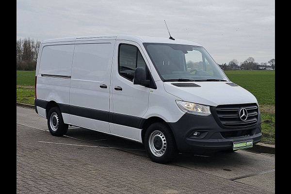 Mercedes-Benz Sprinter 317 1.9 CDI L2H1 Navi Automaat Mbux Camera Adaptieve Cruise Airco PDC Euro6 170 PK!