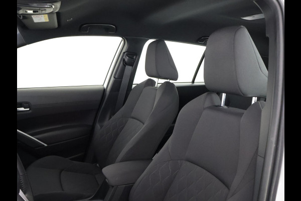 Toyota Corolla Cross Hybrid 140 Active | Adaptieve Cruise control | Apple CarPlay & AndroidAUTO | Navigatie