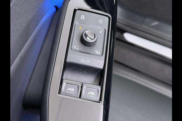 Volkswagen ID.4 GTX 4Motion 77 kWh VAN €34.900,- NU VOOR SLECHTS €30.877,- Uw LENTEVOORDEEL €4.023,-!300PK | SOH 89% | WARMTEPOMP | HEADUP DISPLAY | ACC CRUISE CONTROLE |  ELECTRISCHE TREKHAAK | MATRIX-LED-KOPLAMP (IQ.LIGHT) | STOEL + STUURWIELVERWARMING | RIJKLAAR GELEVERD MET 12 MND BOVAG GARANTIE