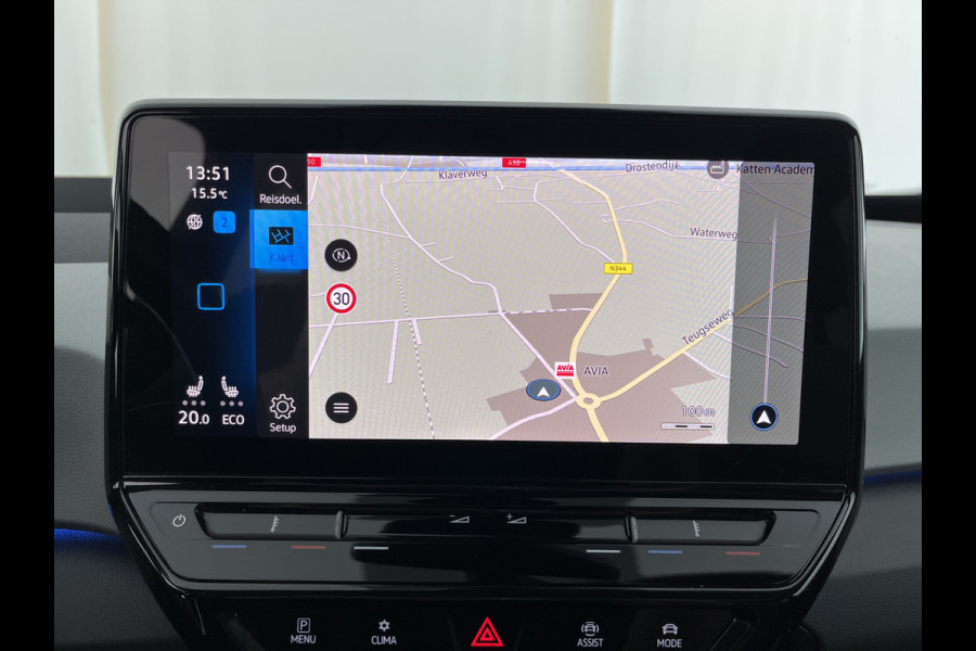 Volkswagen ID.3 First Max 58 kWh [ 3-Fase-11kW ] {SOH-89%} (INCL-BTW) *HEATPUMP | PANO | HEAD-UP | ADAPTIVE-CRUISE | IQ-LIGHTS | BLINDSPOT | CAMERA | KEYLESS | MICROFIBRE | AMBIENTLIGHT | NAVI-FULLMAP | DAB+ | ECC | HEATED-SPORTSEATS | DIGI-COCKPIT |