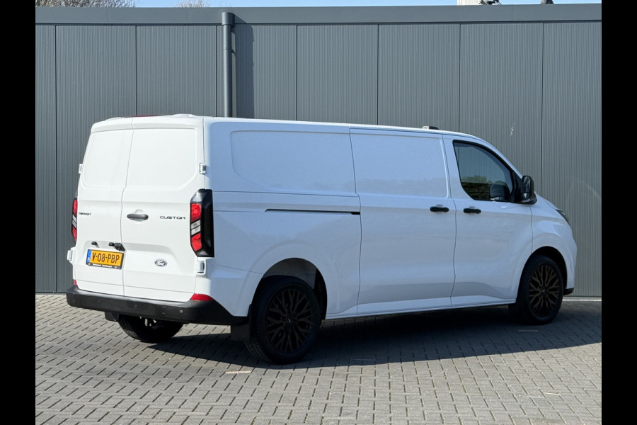 Ford Transit Custom 2.0 TDCI 136 PK TREND / L2H1 / 19" LMV / LED / 43.940 KM !! / 2.740 KG AHG / CAMERA / CRUISE / 3 ZITS / AIRCO / CARPLAY