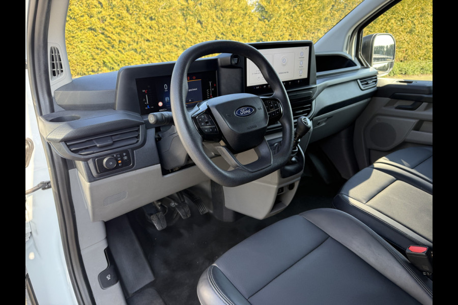 Ford Transit Custom 2.0 TDCI 136 PK TREND / L2H1 / 19" LMV / LED / 43.940 KM !! / 2.740 KG AHG / CAMERA / CRUISE / 3 ZITS / AIRCO / CARPLAY