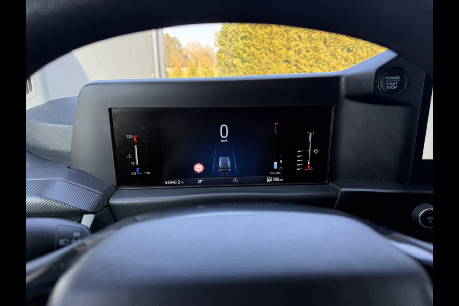 Ford Transit Custom 2.0 TDCI 136 PK TREND / L2H1 / 19" LMV / LED / 43.940 KM !! / 2.740 KG AHG / CAMERA / CRUISE / 3 ZITS / AIRCO / CARPLAY