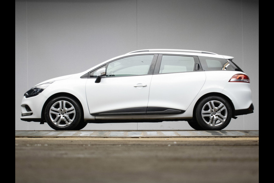 Renault Clio Estate 0.9 TCe Limited Sport (NAVI,CRUISE,BLUETOOTH,LED,ELEKTRISCH PAKKET,KEYLESS,SPORTSTOELEN,NETTE STAAT)