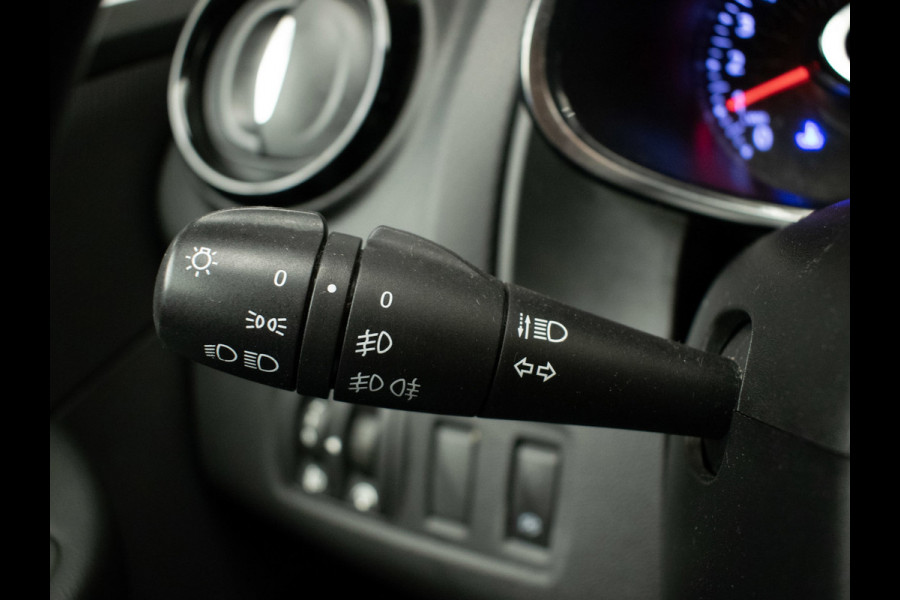 Renault Clio Estate 0.9 TCe Limited Sport (NAVI,CRUISE,BLUETOOTH,LED,ELEKTRISCH PAKKET,KEYLESS,SPORTSTOELEN,NETTE STAAT)