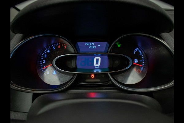 Renault Clio Estate 0.9 TCe Limited Sport (NAVI,CRUISE,BLUETOOTH,LED,ELEKTRISCH PAKKET,KEYLESS,SPORTSTOELEN,NETTE STAAT)