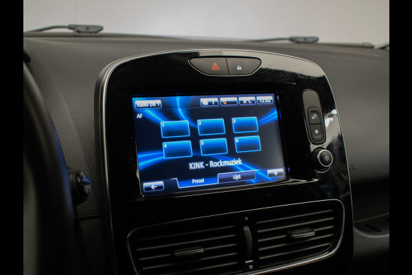 Renault Clio Estate 0.9 TCe Limited Sport (NAVI,CRUISE,BLUETOOTH,LED,ELEKTRISCH PAKKET,KEYLESS,SPORTSTOELEN,NETTE STAAT)