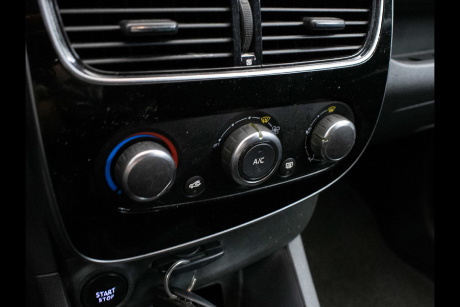 Renault Clio Estate 0.9 TCe Limited Sport (NAVI,CRUISE,BLUETOOTH,LED,ELEKTRISCH PAKKET,KEYLESS,SPORTSTOELEN,NETTE STAAT)