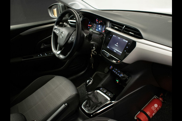 Opel Corsa 1.2 Edition Sport (APPLE CARPLAY,NAVI,PDC,CRUISE,ELEKTRISCHE RAMEN,LED,SPORTSTOELEN,LM VELGEN,NETTE STAAT)