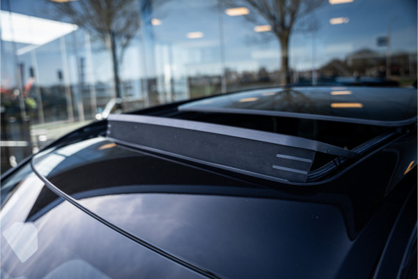 BMW X5 M Competition ** Sky Lounge ** Massage ** Trekhaak ** Laser ** Ventilatie ** 22 inch