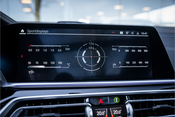 BMW X5 M Competition ** Sky Lounge ** Massage ** Trekhaak ** Laser ** Ventilatie ** 22 inch