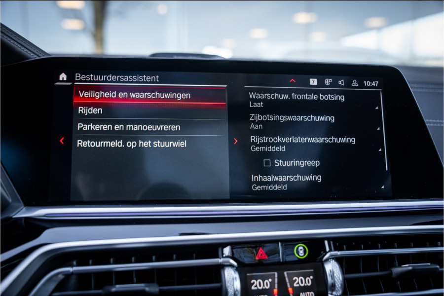 BMW X5 M Competition ** Sky Lounge ** Massage ** Trekhaak ** Laser ** Ventilatie ** 22 inch