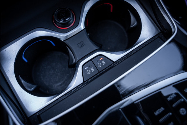 BMW X5 M Competition ** Sky Lounge ** Massage ** Trekhaak ** Laser ** Ventilatie ** 22 inch