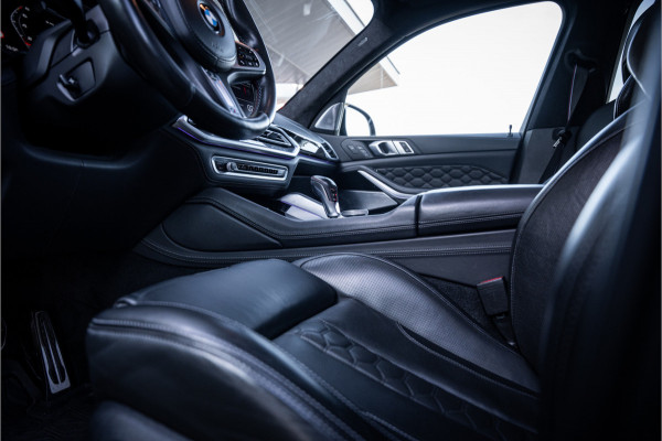 BMW X5 M Competition ** Sky Lounge ** Massage ** Trekhaak ** Laser ** Ventilatie ** 22 inch