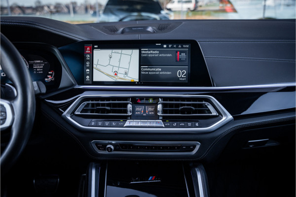BMW X5 M Competition ** Sky Lounge ** Massage ** Trekhaak ** Laser ** Ventilatie ** 22 inch