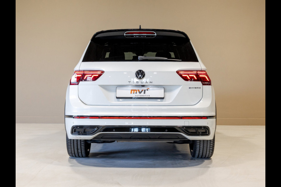 Volkswagen Tiguan 1.4 TSI eHybrid R-Line Business+ / 245pk / Trekhaak / Panorama dak / Leder /