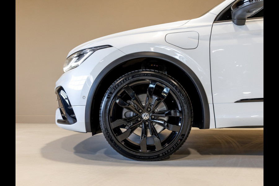 Volkswagen Tiguan 1.4 TSI eHybrid R-Line Business+ / 245pk / Trekhaak / Panorama dak / Leder /