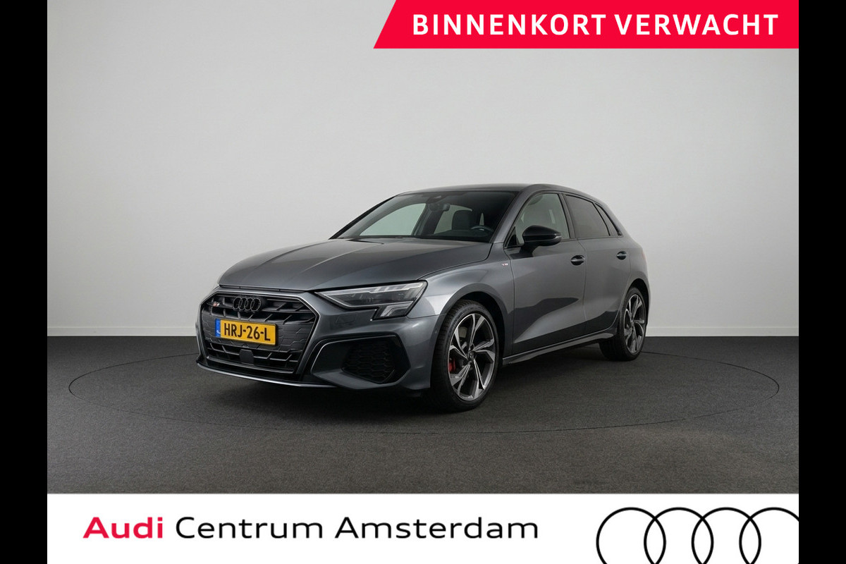 Audi A3 Sportback 45 TFSI e S edition Competition 272 pk S-tronic | Verlengde garantie | Navigatie | Parkeersensoren (Park assist) | Achteruitrijcamera | Stoelverwarming | S-Line |