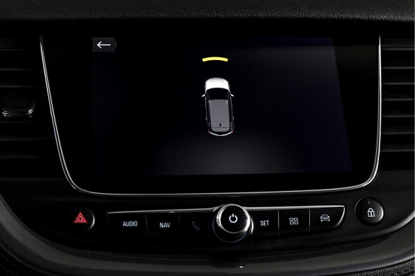 Opel Grandland X 1.2 Turbo 130 PK Business Executive Orig. NL | Cruise | Winterpakket | PDC | NAV + App. Connect | ECC | DAB | Elek, Klep | LM 19" |