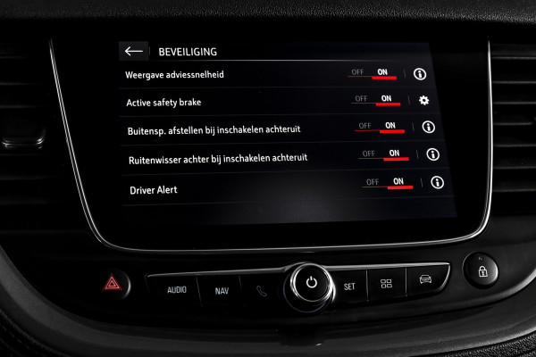 Opel Grandland X 1.2 Turbo 130 PK Business Executive Orig. NL | Cruise | Winterpakket | PDC | NAV + App. Connect | ECC | DAB | Elek, Klep | LM 19" |