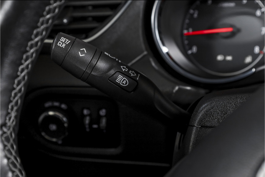 Opel Grandland X 1.2 Turbo 130 PK Business Executive Orig. NL | Cruise | Winterpakket | PDC | NAV + App. Connect | ECC | DAB | Elek, Klep | LM 19" |