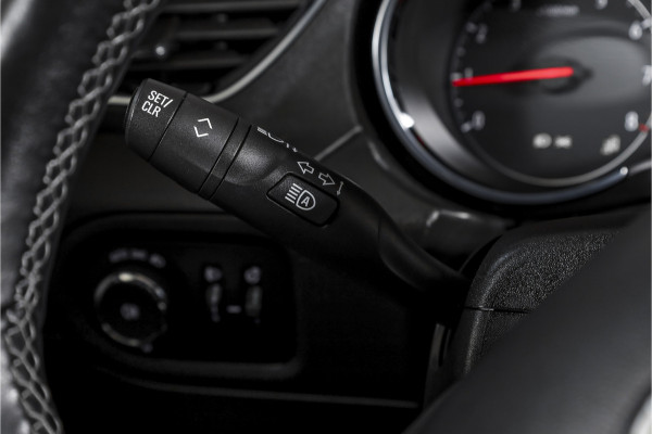 Opel Grandland X 1.2 Turbo 130 PK Business Executive Orig. NL | Cruise | Winterpakket | PDC | NAV + App. Connect | ECC | DAB | Elek, Klep | LM 19" |