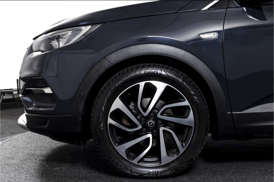 Opel Grandland X 1.2 Turbo 130 PK Business Executive Orig. NL | Cruise | Winterpakket | PDC | NAV + App. Connect | ECC | DAB | Elek, Klep | LM 19" |