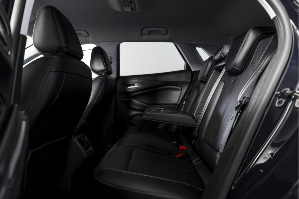Opel Grandland X 1.2 Turbo 130 PK Business Executive Orig. NL | Cruise | Winterpakket | PDC | NAV + App. Connect | ECC | DAB | Elek, Klep | LM 19" |