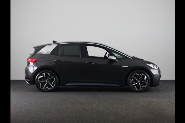 Volkswagen ID.3 First Plus 58 kWh 204pk | SoH 92% | Navigatie | Parkeersensoren | Camera | Led lampen