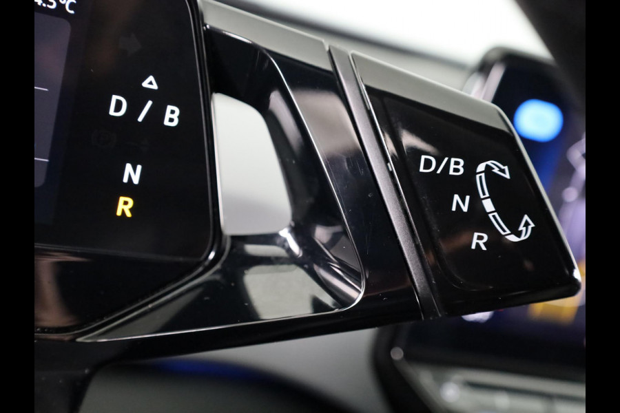 Volkswagen ID.3 First Plus 58 kWh 204pk | SoH 92% | Navigatie | Parkeersensoren | Camera | Led lampen