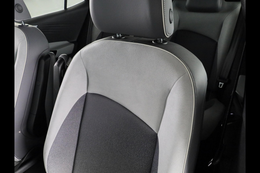 Volkswagen ID.3 First Plus 58 kWh 204pk | SoH 92% | Navigatie | Parkeersensoren | Camera | Led lampen