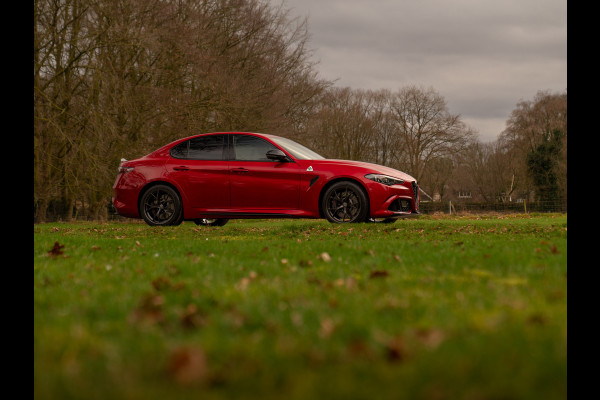 Alfa Romeo Giulia 2.9 V6 Quadrifoglio MY26 | Facelift | Carbon stoelen | Akrapovic | Harman/Kardon