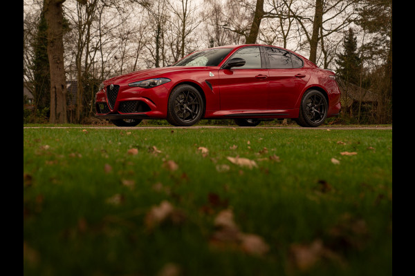Alfa Romeo Giulia 2.9 V6 Quadrifoglio MY26 | Facelift | Carbon stoelen | Akrapovic | Harman/Kardon