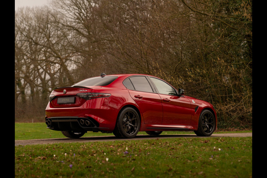 Alfa Romeo Giulia 2.9 V6 Quadrifoglio MY26 | Facelift | Carbon stoelen | Akrapovic | Harman/Kardon
