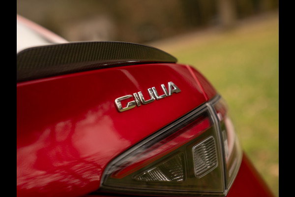 Alfa Romeo Giulia 2.9 V6 Quadrifoglio MY26 | Facelift | Carbon stoelen | Akrapovic | Harman/Kardon